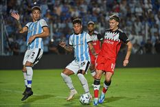 El partido se disputa en el Monumental José Fierro. Foto: @RiverPlate