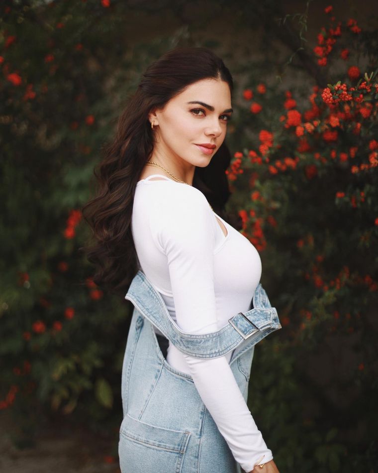 Livia Brito tiene una prominente carrera paralela como modelo Foto: Instagram/Livia Brito