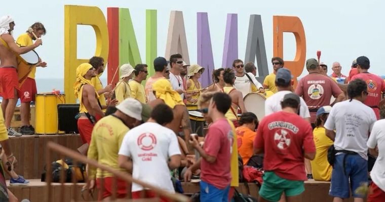 Protesta de guardavidas en Pinamar Protesta de guardavidas en Pinamar