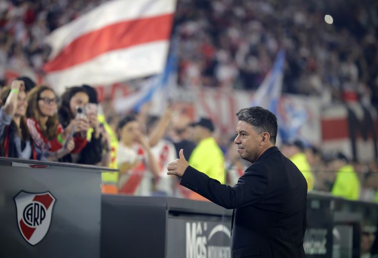 Marcelo Gallardo lo pidió como prioridad en 2021, con Demichelis perdió terreno y Necaxa, donde la rompió, le comprará el pase. Foto: Fotobaires