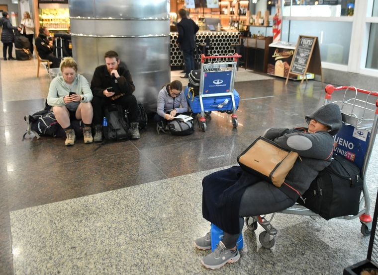 Miles de pasajeros vieron afectados sus vuelos. Foto: Noticias Argentinas