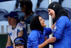 Las mujeres afganas jugaron en enero su primer partido desde que huyeron de su país. Foto: BBC Mundo