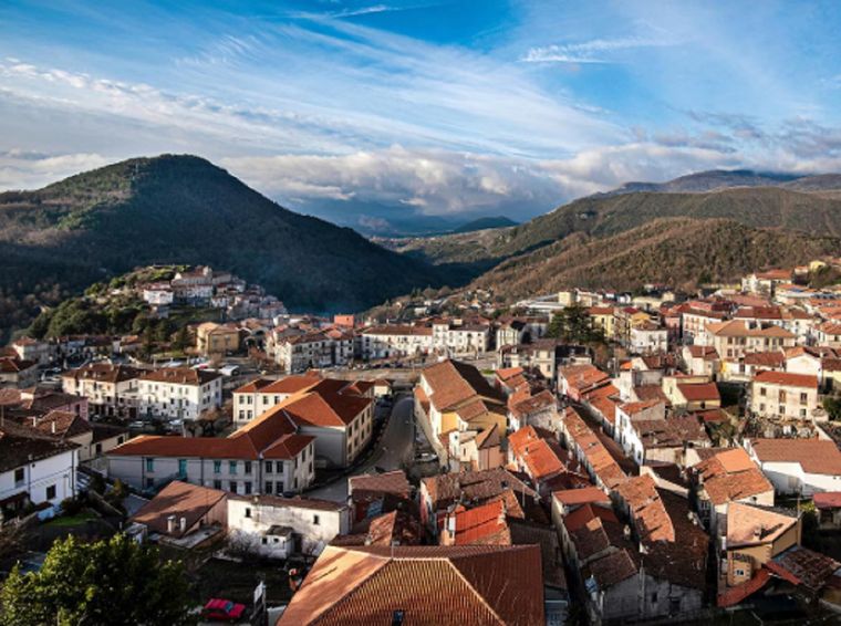 El pequeño pueblo de Italia que busca vecinos.