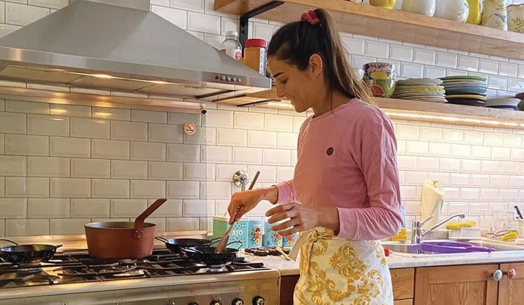 Juana Viale mostró su nueva casa.