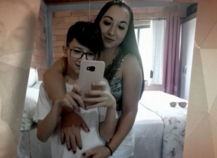 La madre asesina y el nene estrangulado por usar el celular