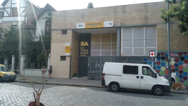 Las postas de vacunación en Buenos Aires ya no cuentan con ese enorme afluente de personas que buscaban una dosis como hace un año