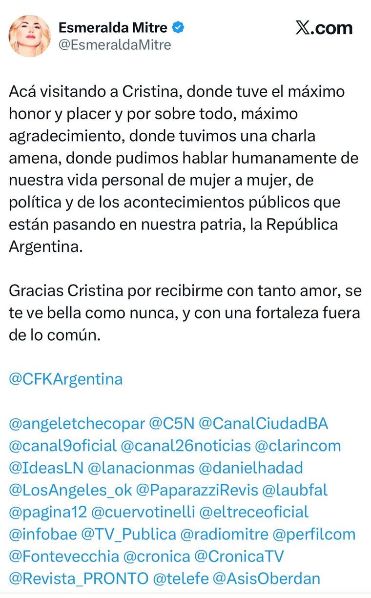 Esmeralda Mitre le expresó su apoyo a CFK, quien cumple prisión domiciliaria Esmeralda Mitre le expresó su apoyo a CFK, quien cumple prisión domiciliaria