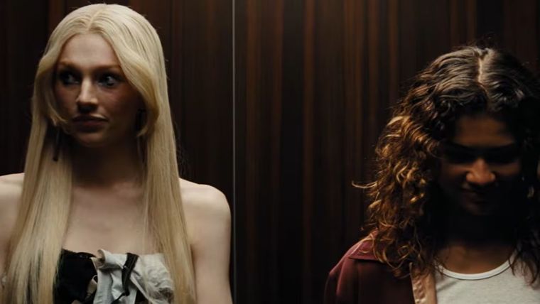 Sharon Stone y Rosalía encabezan la lista de los nuevos y sorprendentes fichajes para la temporada 3. Sharon Stone y Rosalía encabezan la lista de los nuevos y sorprendentes fichajes para la temporada 3.