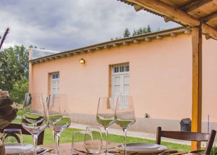 Hogar de Vinos El Peral. Hogar de Vinos El Peral.