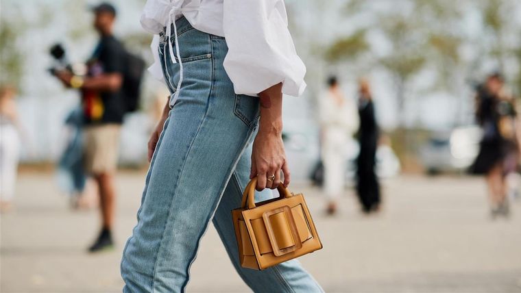 La prenda es una de las más versátiles de la temporada.