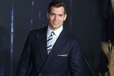 Foto: https://www.infobae.com/america/entretenimiento/2022/08/18/henry-cavill-ya-no-es-el-hombre-mas-guapo-del-mundo-quien-lo-destrono/