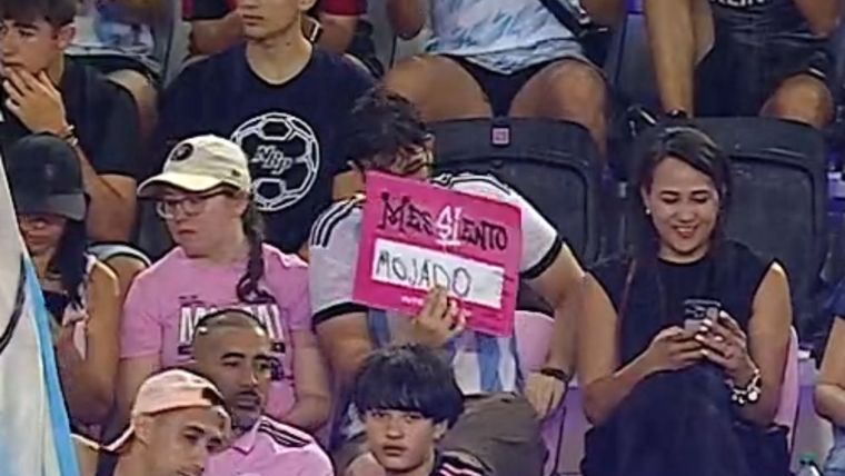 El sentimiento del hincha, resume todo. Foto: Twitter @rombeyy
