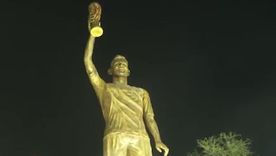 Retiran la estatua de Lionel Messi en la India a solo 5 meses de inaugurarla. Retiran la estatua de Lionel Messi en la India a solo 5 meses de inaugurarla.