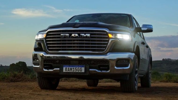 Con más potencia: Este es el precio de la nueva RAM 1500 Foto: Stellantis