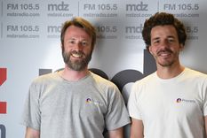 Julien y Francois son los cofundadores de las primera fábrica de insectos en el país Foto: Rodrigo DAngelo / MDZ