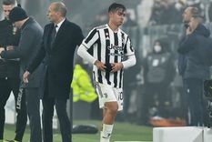 Massimiliano Allegri y Dybala. Foto: EFE Massimiliano Allegri y Dybala. Foto: EFE