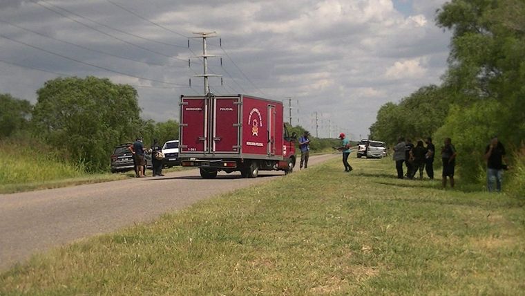 El cadáver estaba atado de pies y manos y con una bolsa en la cabeza