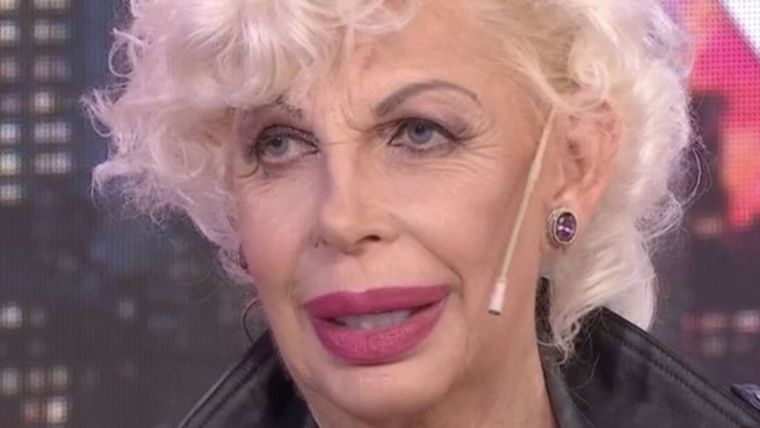 Kennedy aclaró toda su versión acerca de su familia. Kennedy aclaró toda su versión acerca de su familia.