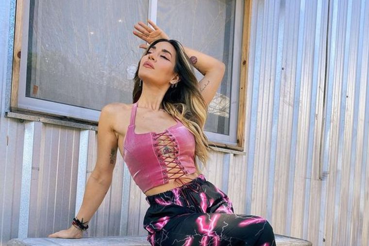 Jimena Barón nos enseña cómo llevar corset, una tendencia 2022. Foto: Instagram Jimena Barón