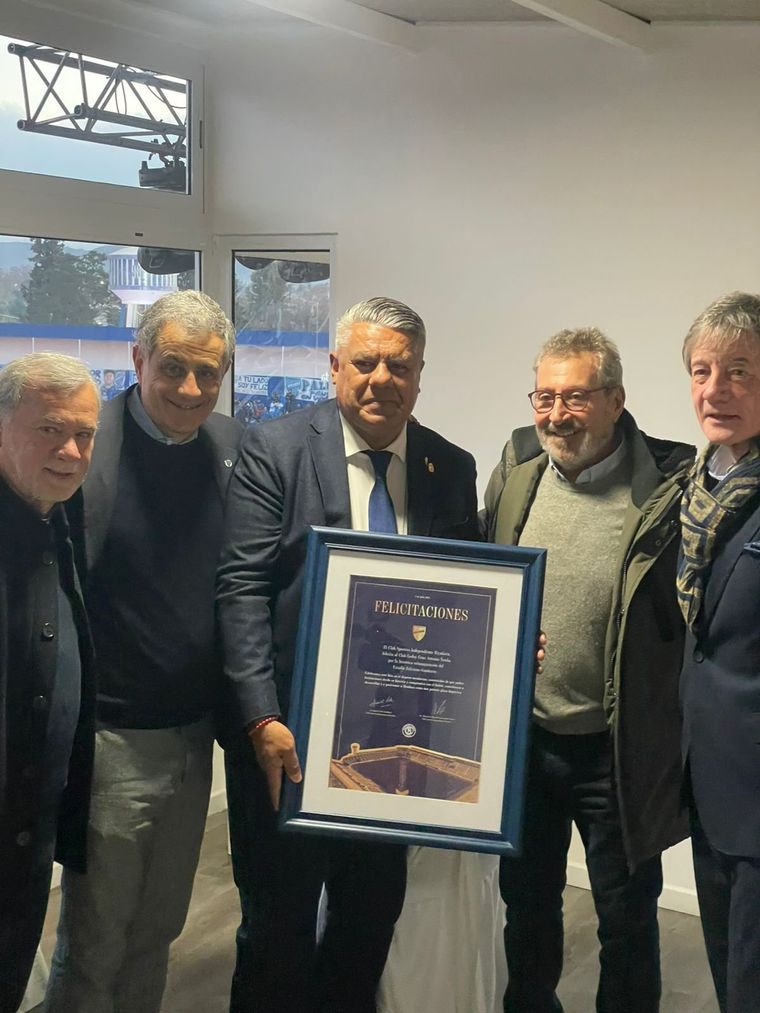 Jorge Miadosqui, José Mansur, Claudio Tapia, Daniel Vila y Alejandro Chapini. Cuyo pisa fuerte en el fútbol argentino.