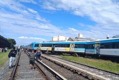 La Justicia federal investiga el descarrilamiento de una formación del Tren Sarmiento ocurrido en la tarde de este martes a metros de la estación Liniers,&nbsp;