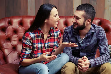 La ciencia parece explicar los fundamentos biológicos de por qué nos enamoramos de una persona. Foto: Shutterstock.