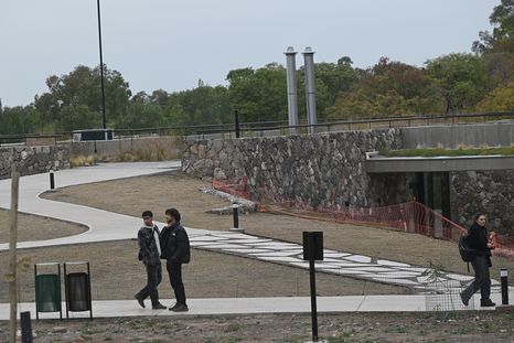 Solo un sector del Ecoparque de Mendoza está abierto al público. Solo un sector del Ecoparque de Mendoza está abierto al público.