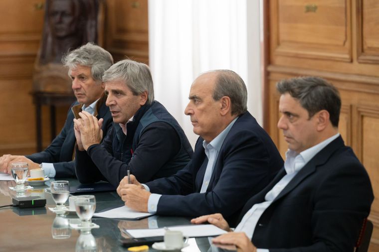 Guillermo Francos, Luis Caputo, Lisandro Catalán y Juan Pazo