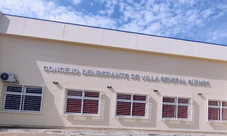 Dos de los tres concejales renunciantes se desempeñaban en General Güemes Foto: Gentileza La Mañana