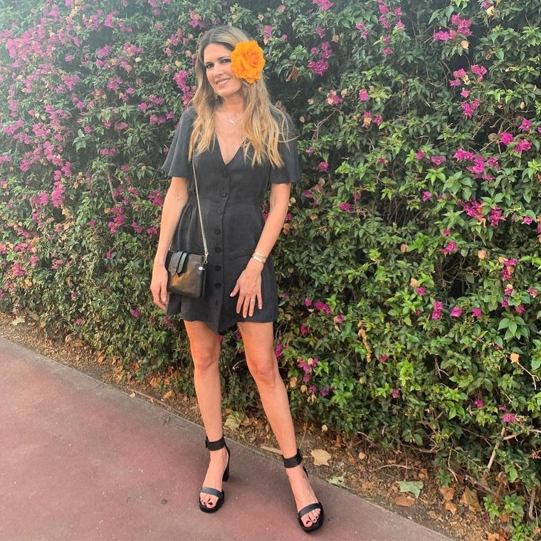 Isabel Macedo nos enseña qué bien luce un jean blanco en tres looks Foto: Instagram