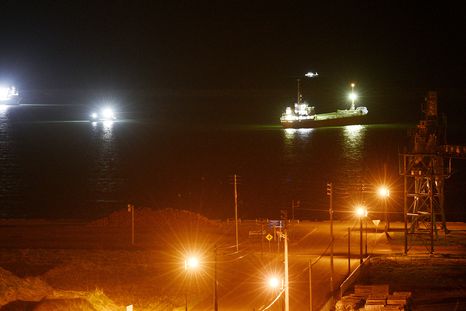 terremoto 7.5 en japon: los videos de como los barcos escapan ante la alerta por tsunami terremoto 7.5 en japon: los videos de como los barcos escapan ante la alerta por tsunami