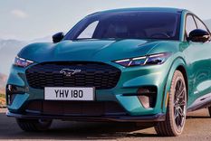 Ford Mustang Mach-E 2026