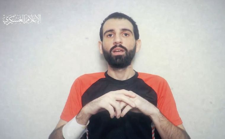 Almog Sarosi, uno de los seis rehenes asesinados en Gaza. Foto: Captura de video
