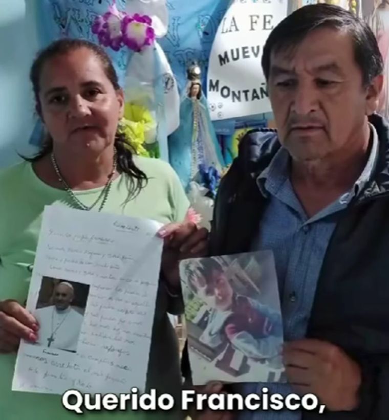Los padres de Loan se encuentran en Buenos Aires. Foto: Captura de pantalla