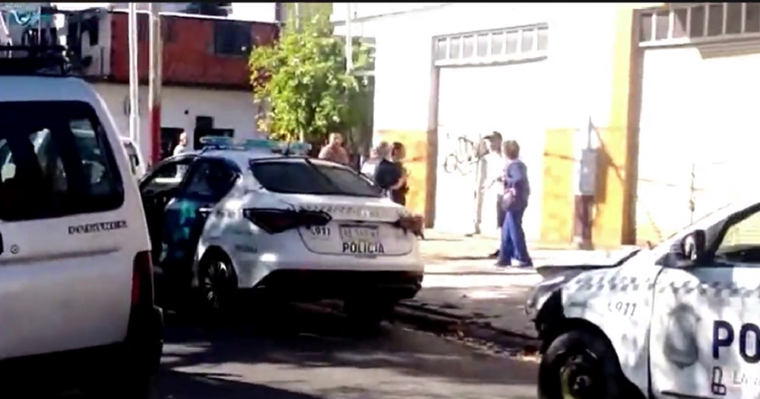 Una de las imágenes del tiroteo Foto: Captura de video