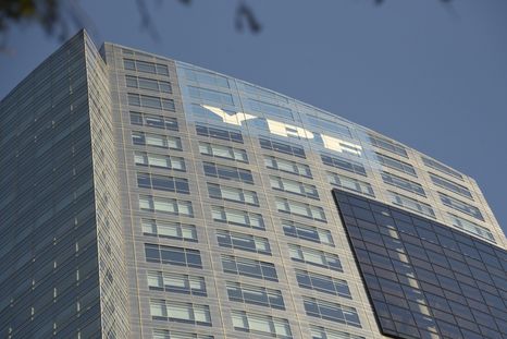 Estados Unidos se presentó como amigo de Argentina en el caso YPF. Estados Unidos se presentó como amigo de Argentina en el caso YPF.