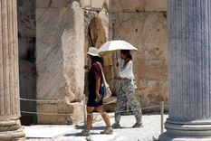 ola de calor Europa Grecia Grecia soporta, como toda Europa, una severa ola de calor. Foto: Efe. ola de calor Europa Grecia Grecia soporta, como toda Europa, una severa ola de calor. Foto: Efe.