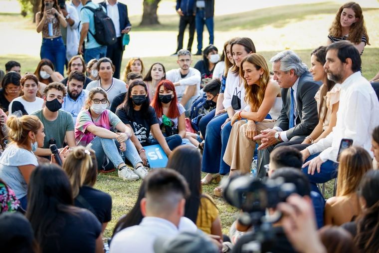 Foto: Twitter Victoria Tolosa Paz