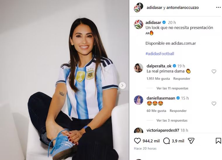 Antonela Roccuzzo posó con la camiseta de la Selección argentina. Antonela Roccuzzo posó con la camiseta de la Selección argentina.