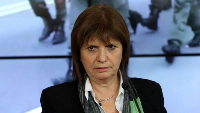 Patricia Bullrich criticó duramente a Pedro Cahn, uno de los infectólogos que asesora al Gobierno nacional