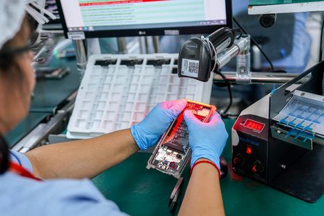 Con esta medida, el Gobierno busca dinamizar la venta de productos fabricados en Tierra del Fuego y acercar a los consumidores del resto del país precios más competitivos. Con esta medida, el Gobierno busca dinamizar la venta de productos fabricados en Tierra del Fuego y acercar a los consumidores del resto del país precios más competitivos.