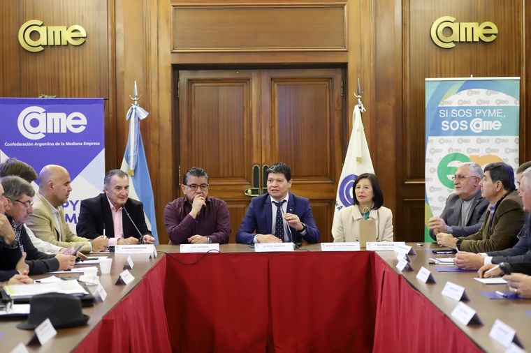 Desde la CAME emitieron un comunicado en el que señalan que el mecanismo de ajuste salarial del sector privado son las paritarias Foto: Twitter @redcame