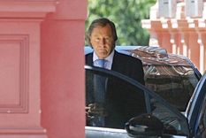 Carlos Liuzzi tiene una mansión en Marbella y alojó a su amigo Martín Insaurralde