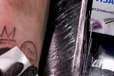 El espectacular tatuaje del qué mirás bobo de Messi. Foto: @facundomusattt.