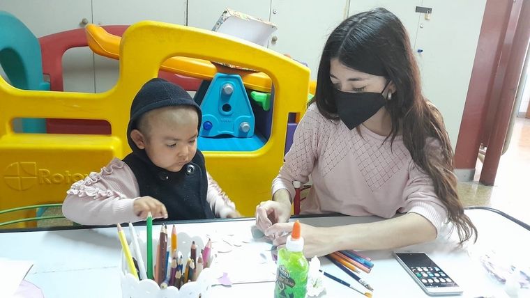 Fudnavita realiza un arduo trabajo para colaborar con los pacientes con cáncer y sus familias Foto: Gentileza