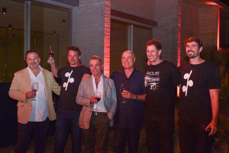 Raquis concretó la construcción de su bodega en menos de tres años en el mercado. Raquis concretó la construcción de su bodega en menos de tres años en el mercado.