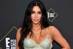 Foto: https://people.com/kim-kardashian-admits-getting-botox-in-her-neck-7504075