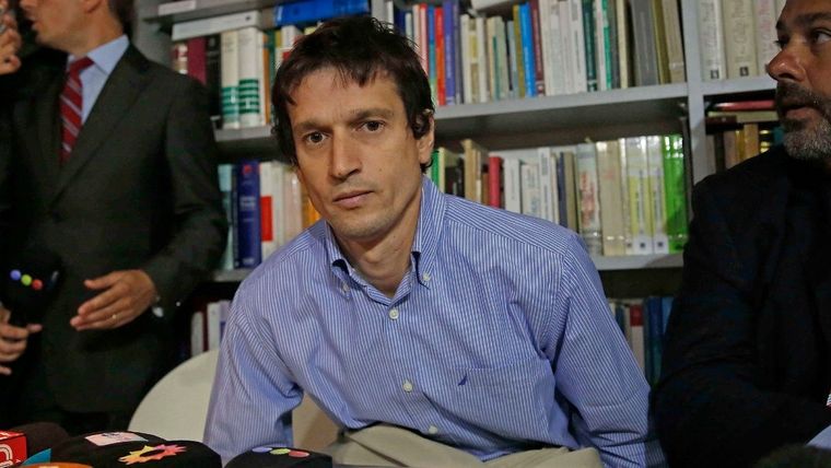 Sospechado El perito informático fue quien le entregó el arma a Alberto Nisman. Eso lo ha puesto en la mira de la Justicia.