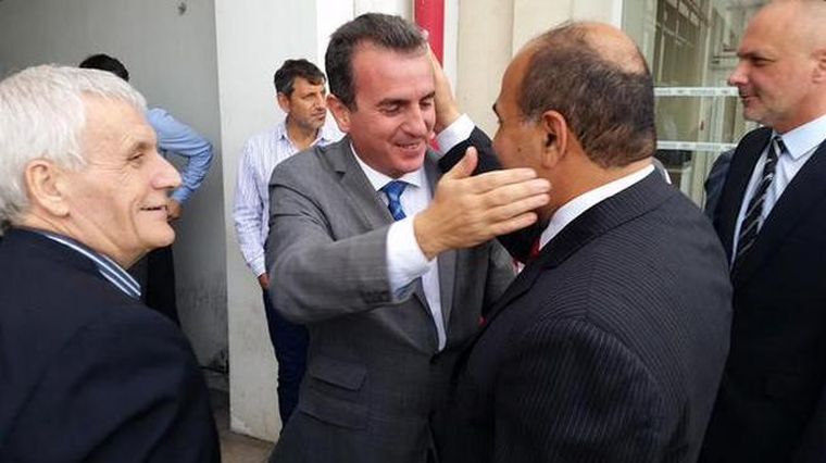 Foto: Twitter/Juan Luis Manzur