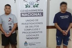 detienen en mendoza a tres personas que iban a recibir una importante encomienda con droga